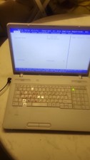 Laptop Toshiba Satellite L770D- intel i3  defekt