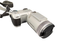 SONY Cyber-shot DSC-F717 Digitalkamera Silber Händler Geprüft Vintage