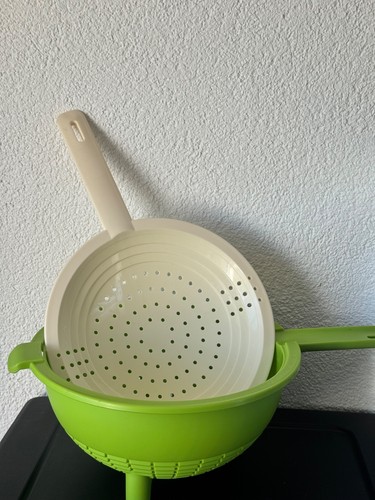 Tupperware saladin d12 - tupperware,