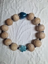 Handgefertigtes Armband aus