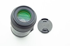 Sigma 105mm f/2.8 Macro Lens