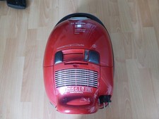 Bosch Bodenstaubsauger BSG 81466, rot, HEPA-Filter, für Allergiker, mit Beutel