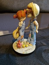 Sarah Kay Figur: Die erste große Liebe