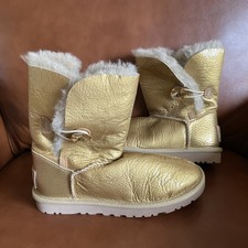 UGG Bailey Button Mirage