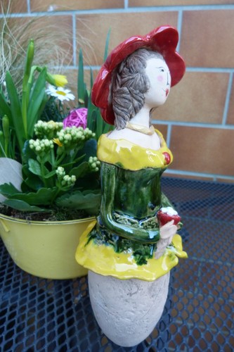 Keramik-Handarbeit-Garten-Figu