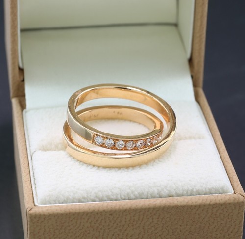 Goldener massiver ring - goldener,