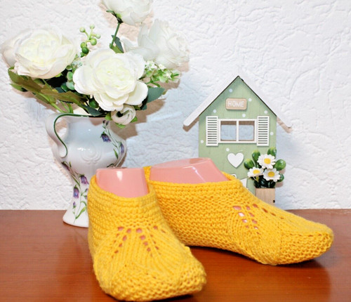Handgestrickte füsslinge - ***handgestrickte,