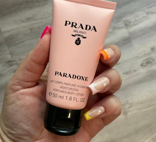 Prada paradoxe perfumed body - ,