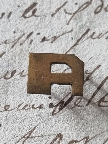 Monogramm buchstaben messing - monogramm,