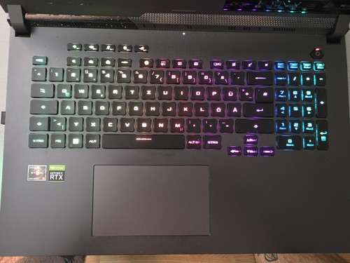 Asus rog strix g17 g713rm - strix,