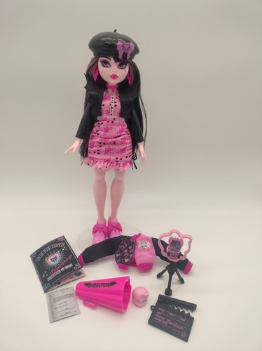 Monster high fearbook - monster,