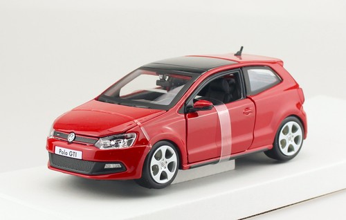 Polo gti rot 24 bburago - polo,