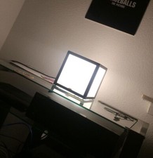 Design leuchtwürfel aus stahl - leuchtwürfel,