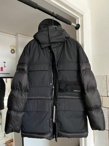 Bnwt company metropolis - bnwt, cp