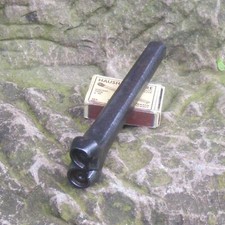 altes Stanzeisen Formstanzeisen 150mm Sattler Punziereisen Schlagzahl 3