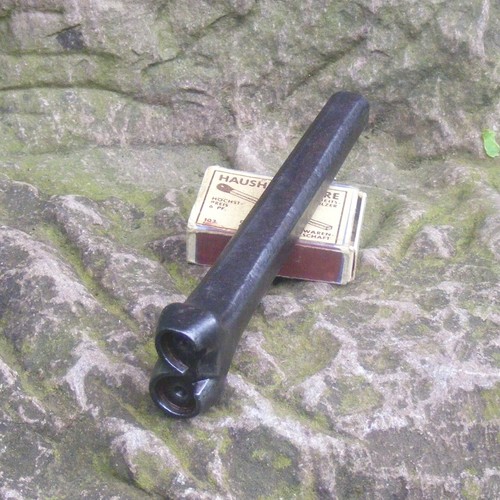 Altes stanzeisen - altes,