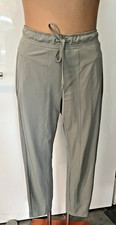 Cambio Hose Jorden Stretch Jogging Stil Frozen Khaki Grün Gr. 40 (42) 169,90€