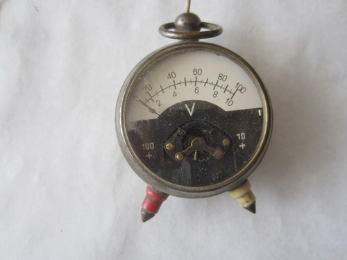 Sehr altes voltmeter - altes,