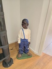 Design Junge Figur Garten