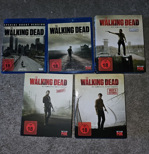 Fox the walking dead - fox, –