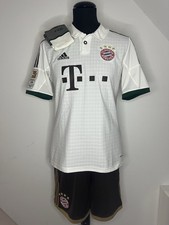 FC Bayern München Trikot Kit/ Hose + Stutzen 2013/14/ Wiesn/ M/ TOP