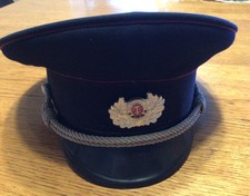 Alte Schirmmütze DDR Feuerwehr Mützenkordel Emblem Gr. 56 MdL ,1856 H