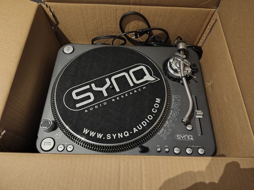Synq trm turntable dj - synq,