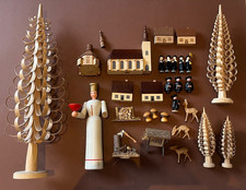 Holz Engel Sänger Bäume Rehe Figuren Weihnachten Dekoration Sammlerstück defekt