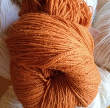 100% Schafwolle Strickgarn