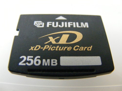 256mb picture card - card,