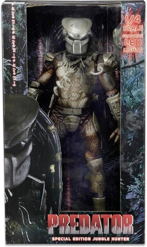 Neca scale predator - 1/4,