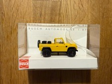 Top: Busch 54392 Land Rover