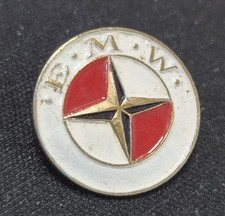 antike originale E.M.W  Abzeichen  20mm