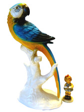 Goebel: große Porzellan Figur Papagei/ Ara/ Vogel auf Ast; 1. Wahl ~29cm Vintage