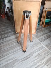 Antikes Holzstativ Kammer