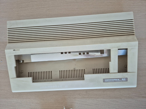 Commodore c64 c128 - /, ⭐