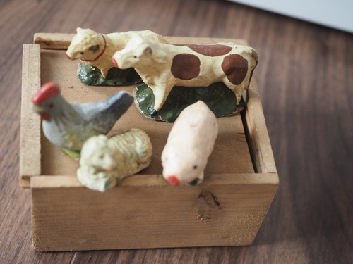 Kleine holzschachte mit - kleine,