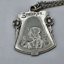 schöner Jugendstil Anhänger