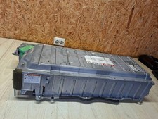 TOYOTA PRIUS Hatchback W2