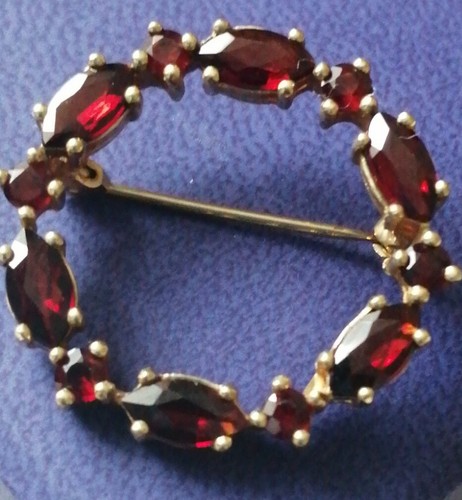 Goldbrosche 333 8kt mit