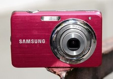 SAMSUNG ST30 Digitalkamera 10,1 MP Digicam 5 x Zoom  rot Bridge Digitale Kamera