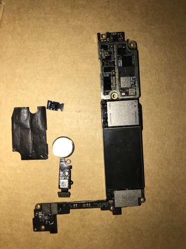 Iphone logic board defekt - 7, defekt/