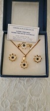 Schmuckset mit kleinem - , saphir