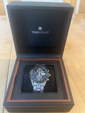 TAG Heuer Carrera schwarzes Zifferblatt Herrenuhr - CV2A
