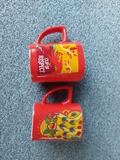 2 Nescafe Kaffeebecher