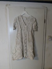 H&M Mama Leinenkleid