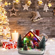 Weihnachtshaus Statue Light