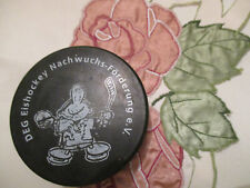 Eishockey Puck/ Vitrinen Puck - DEG Nachwuchs Förderung