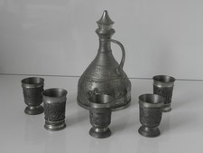 Zinn Karaffe mit 5 Schnapsbecher SKS Zinn Jagdmotive unbenutzt