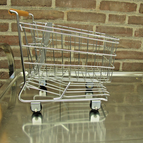Einkaufswagen metall obstkorb - einkaufswagen,